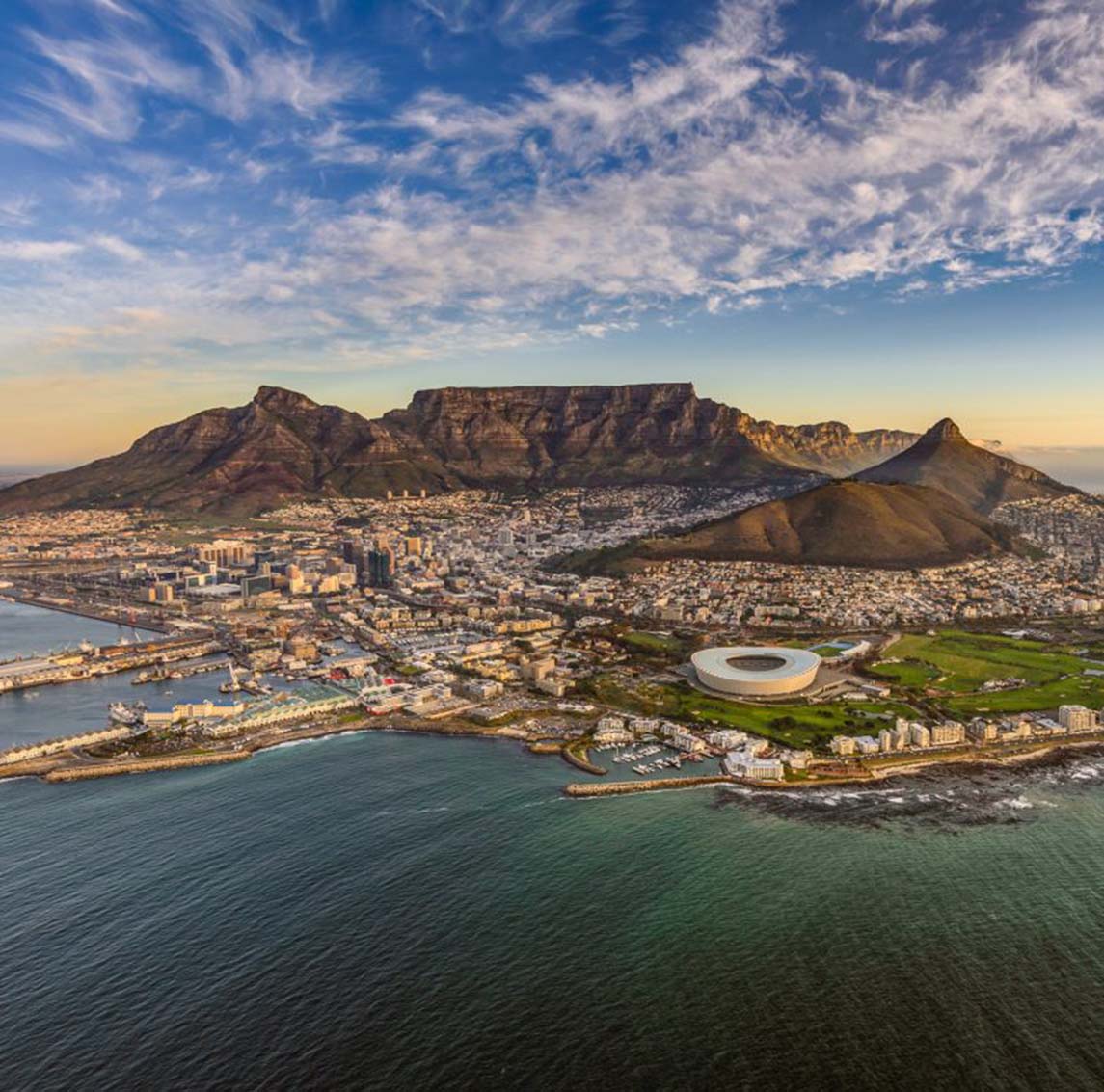 Seaside Splendor: Luxurious Hotels of Cape Town