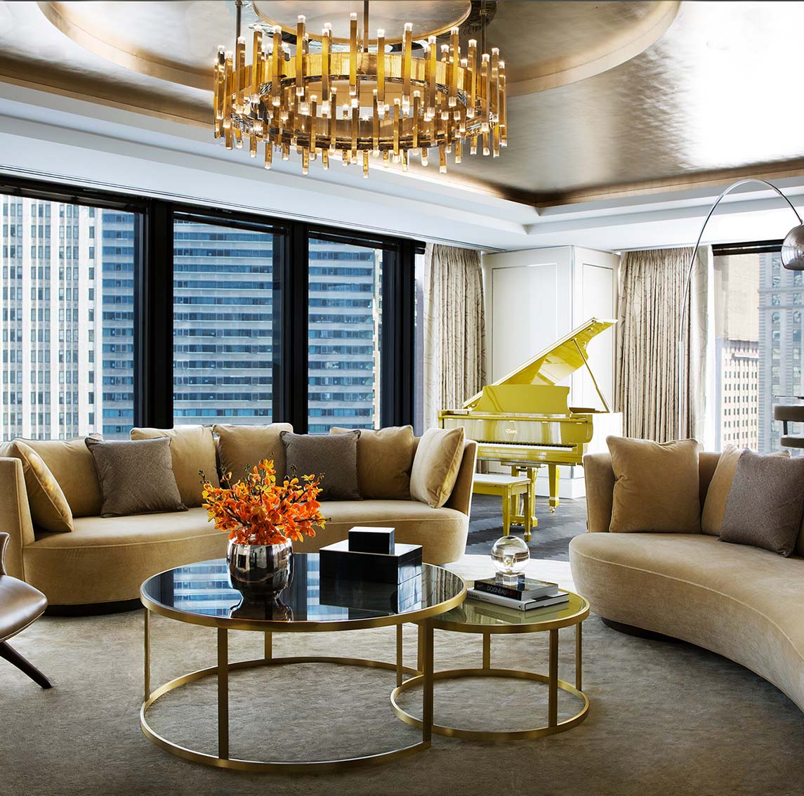 Embark on Opulence: Discovering Chicago’s Premier Luxury Hotels